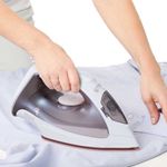 Plancha-Oster-Vapor-Variable-Suela-Antiadherente-Rosa